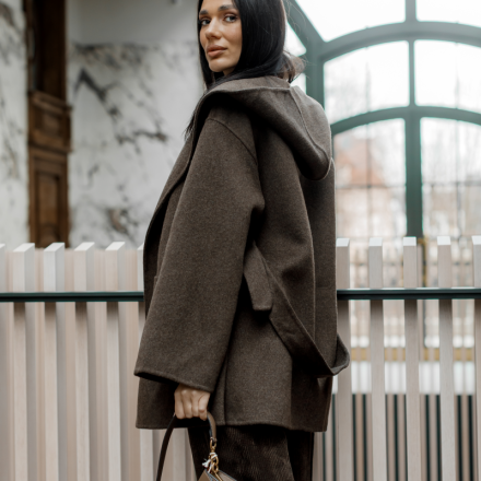 Вовняне пальто з канюшоном. Доступні розміри: sm