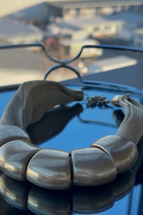 Масивне жіноче кольє фото