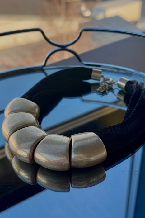 Масивне жіночне кольє фото