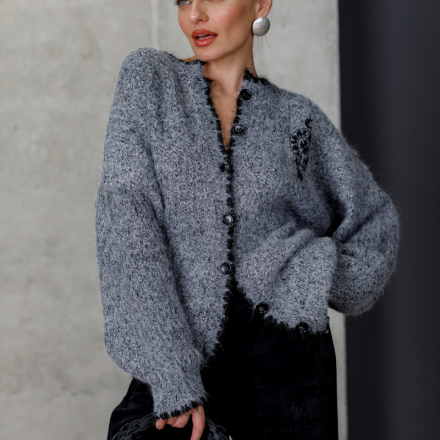 Круглі об’ємні сережки. Мінімалістичний дизайн виглядає дуже дорого. Сріблясті скульптурні сережки. Масивні круглі сережки. Мінімалістичні модні сережки .Сучасна арт-біжутерія