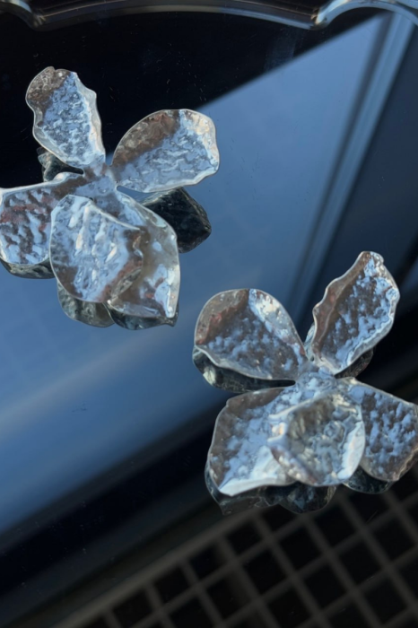 Асиметричні сережки фото