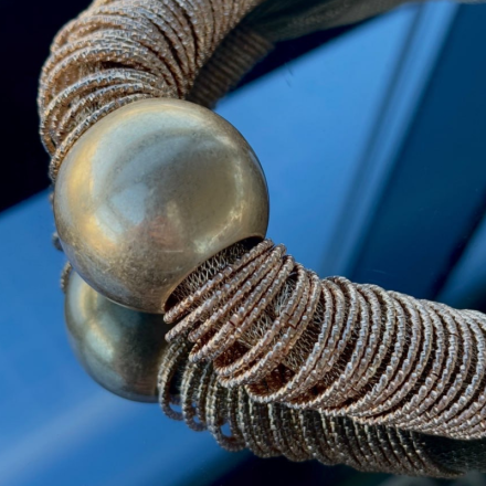 Кольє з металевими кільцями. Колір: Золотий