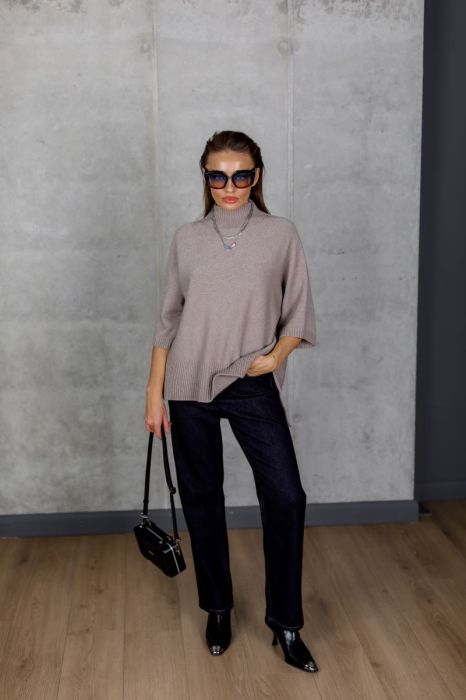 Темно-сині джинси прямого крою з високою посадкою