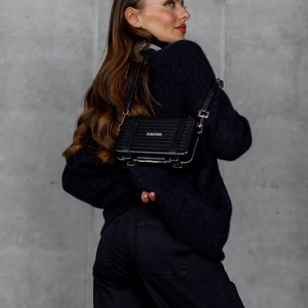 Жіночий чорний светр з мохеру з високим горлом від італійського бренду IMPERIAL