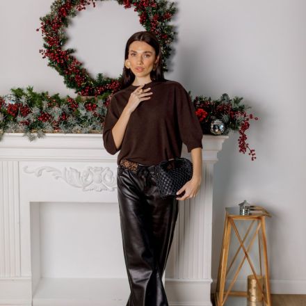 Шоколадний трикотажний светр з рукавом 3/4. Доступні розміри: tu