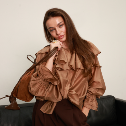 Блуза з воланами. Колір: Карамельний