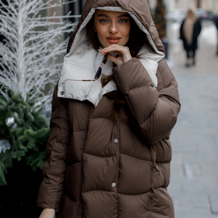 Подовжена пухова куртка з натуральним пухом. Доступні розміри: m