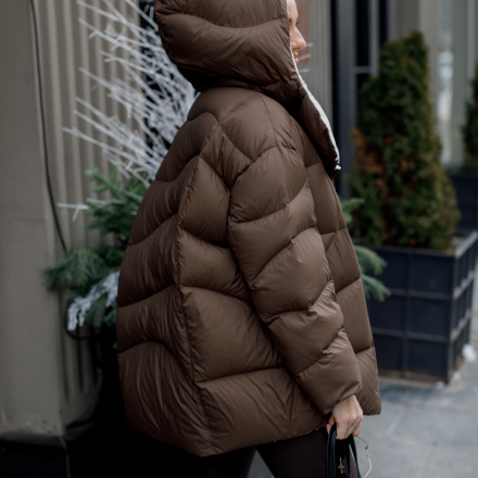 Тепла пухова куртка від французького виробника, одяг від Jador