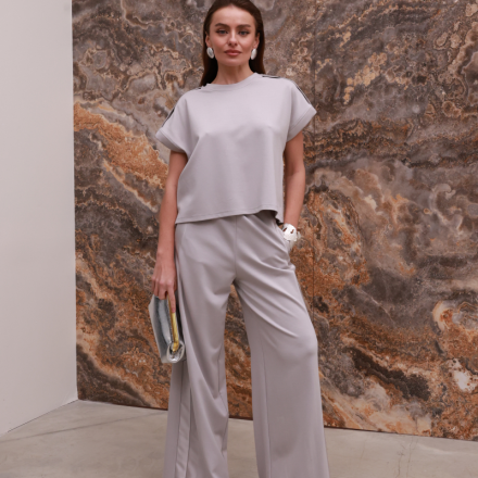 Світлі брюки IMPERIAL з сатиновими вставками. Колір: Сірий