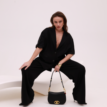 Жакет IMPERIAL чорний