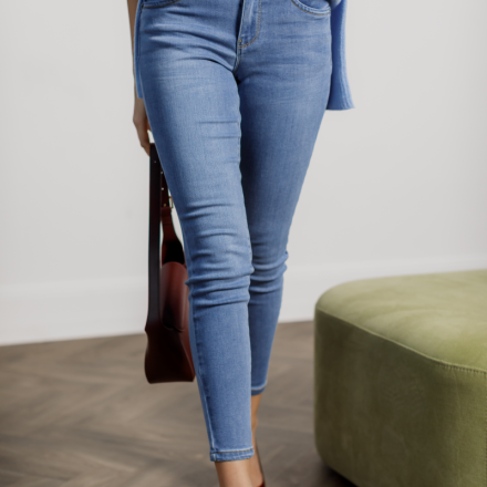 Джинси skinny з високою посадкою. Колір: Блакитний